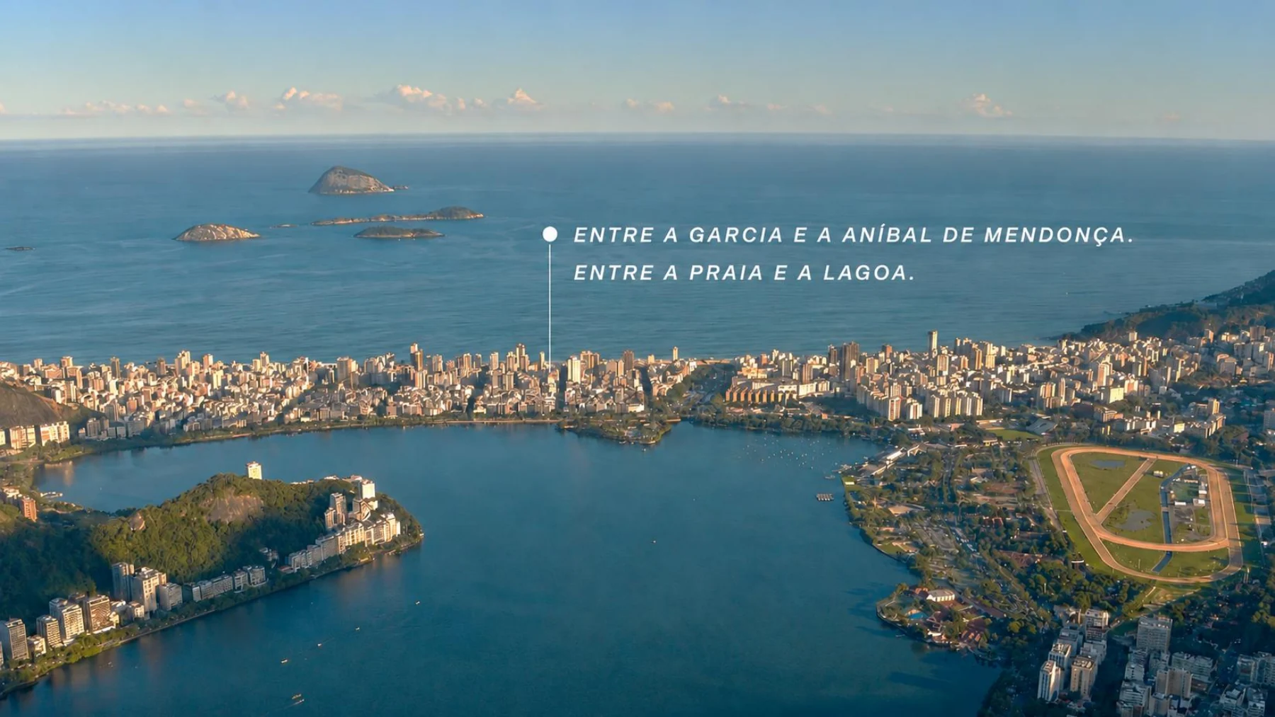 Vista aérea de Ipanema entre a praia e a Lagoa no material preliminar do Jaguaripe 289